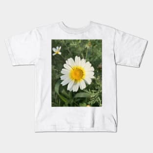 A simple flower Kids T-Shirt